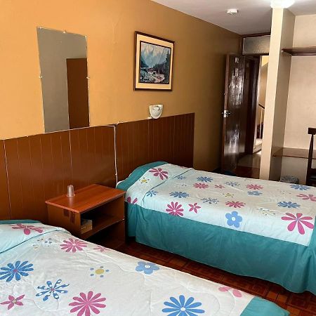 Hotel Cotopaxi Latacunga Esterno foto
