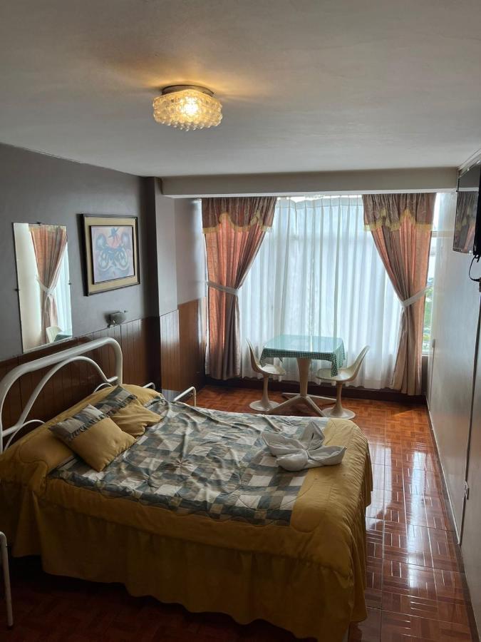 Hotel Cotopaxi Latacunga Esterno foto